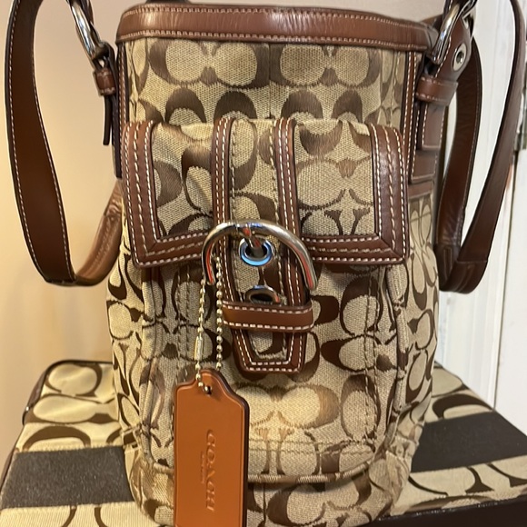 Vintage Coach Brown Signature Tote Bag with Laptop Case - Picture 3 of 12